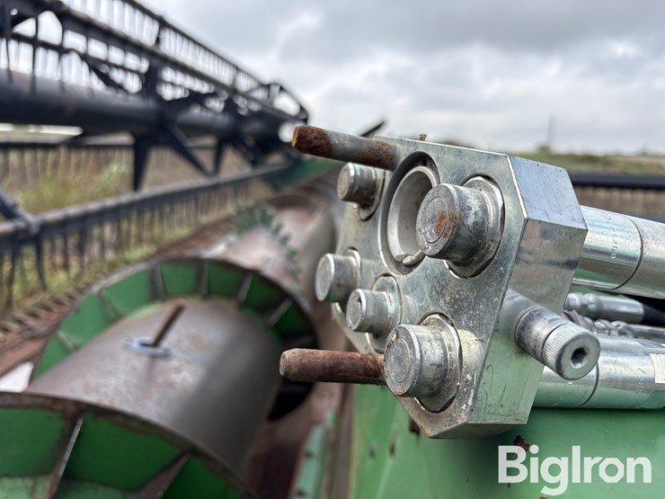 john-deere-930-image-11