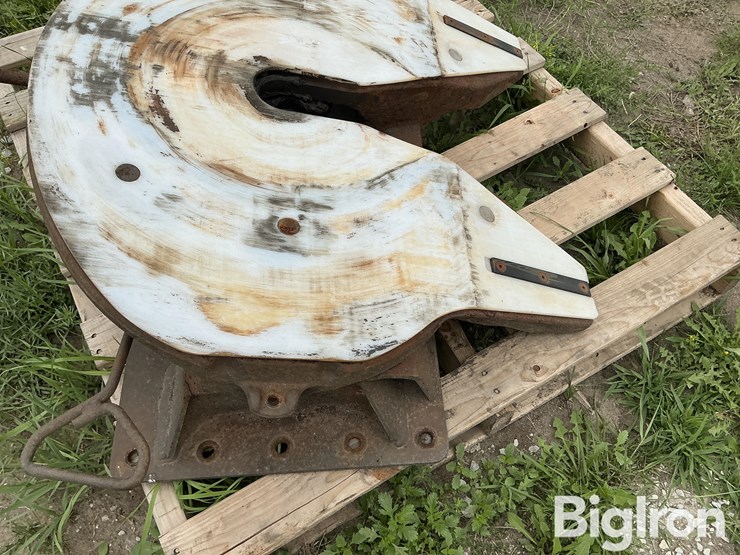 5th-wheel-plate-image-13