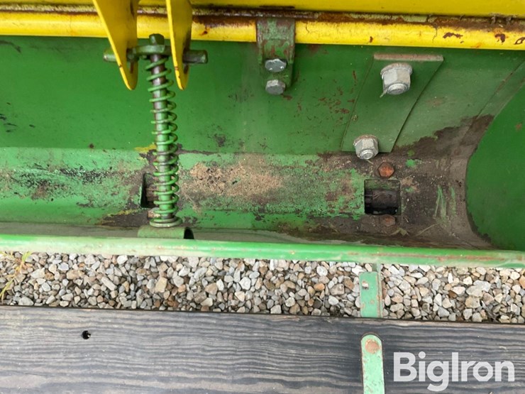john-deere-fb157b-image-11