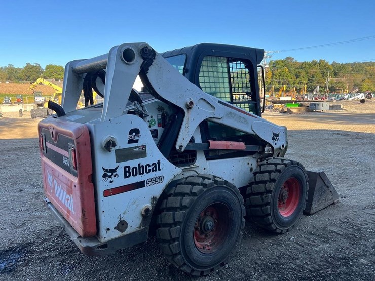 2016-bobcat-s650-image-7