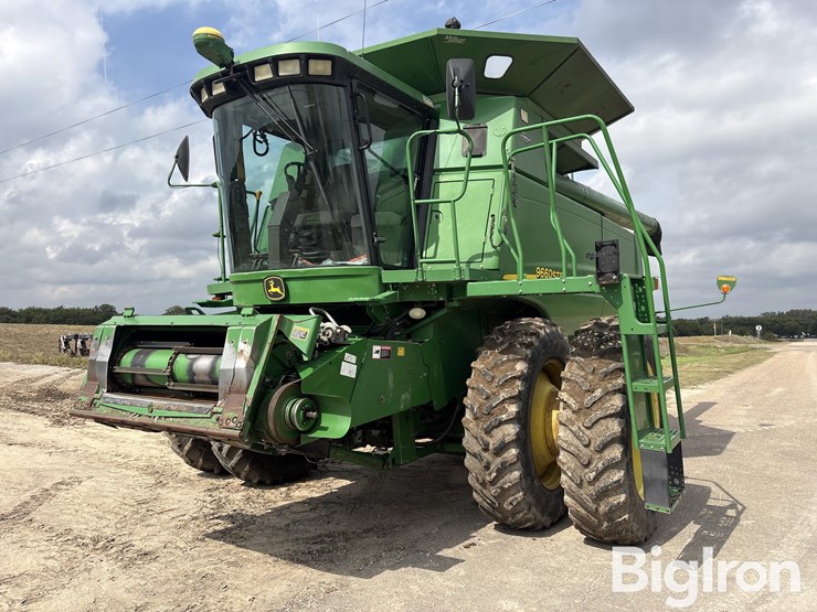 2004-john-deere-9660-sts-image-1
