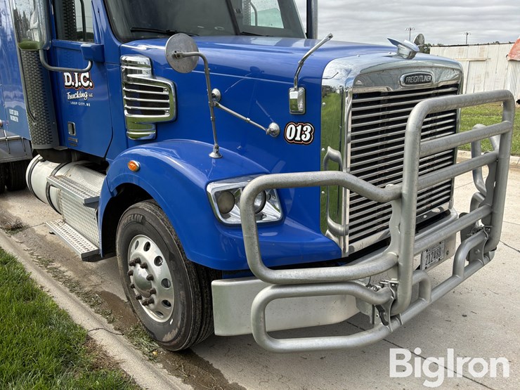 2013-freightliner-coronado-122sd-t/a-truck-tractor-image-14