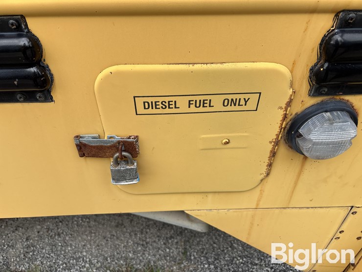 1991-international-3800-2wd-school-bus-image-9