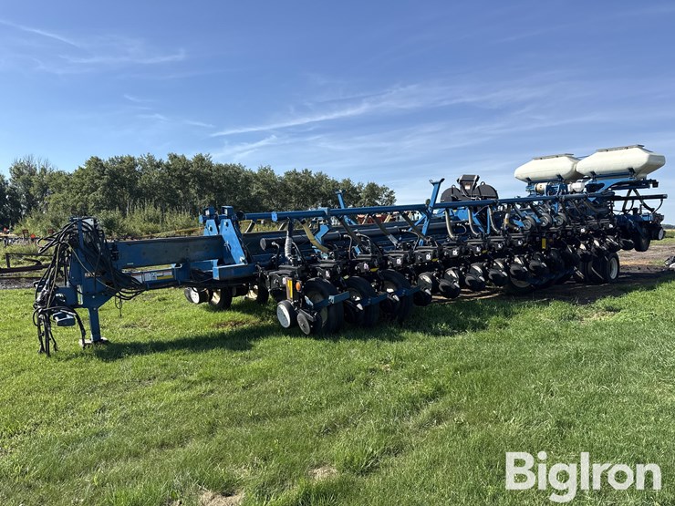 kinze-3800-image-1
