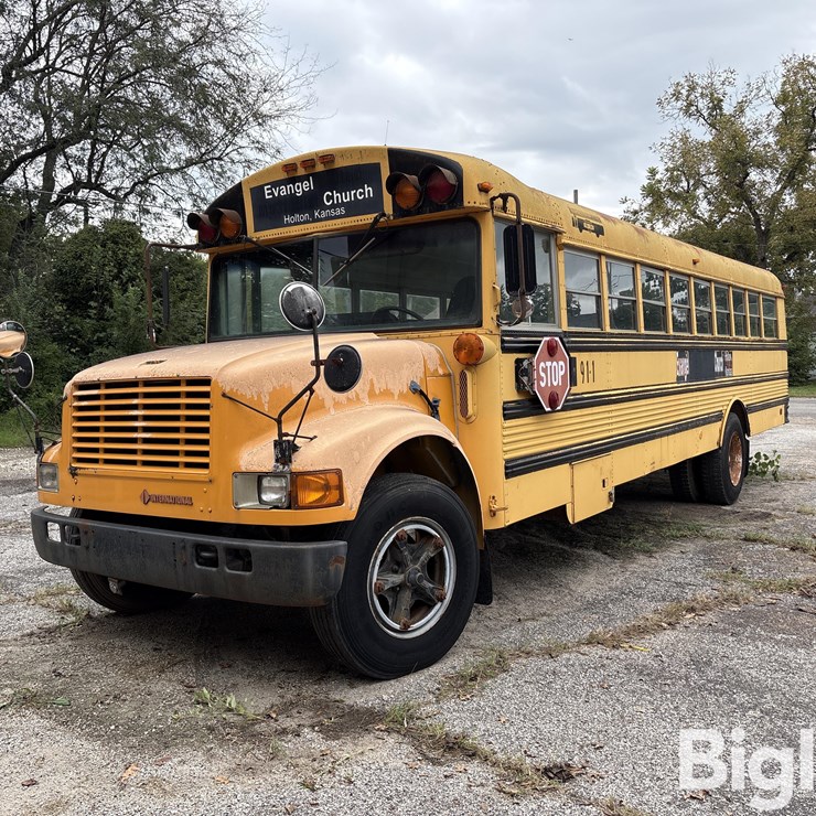 1991 International 3800 2WD School Bus