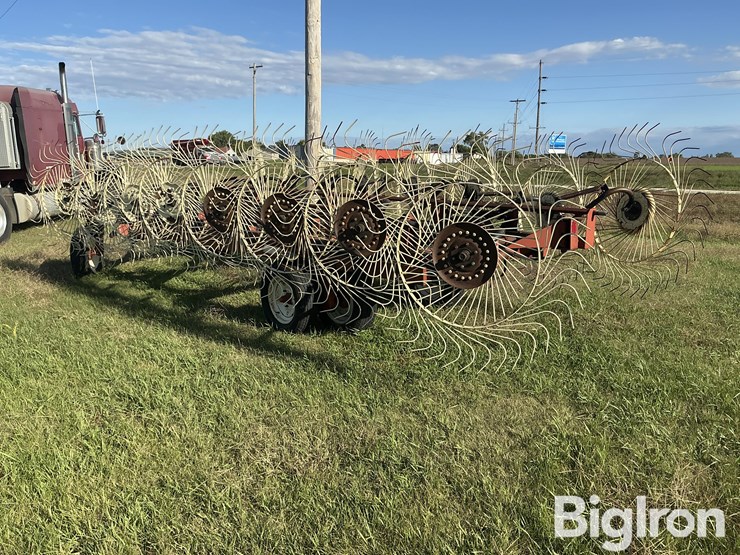 hesston-3991-image-7