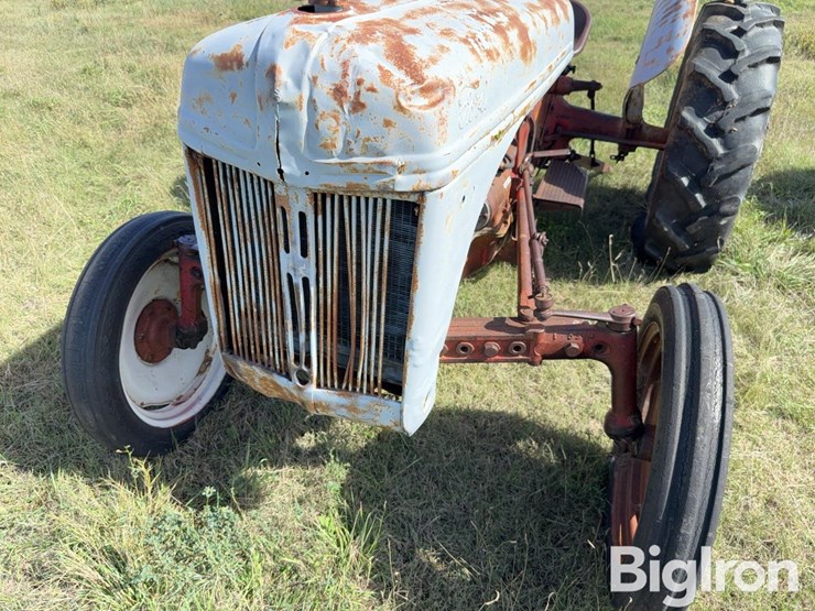 ford-8n-image-17