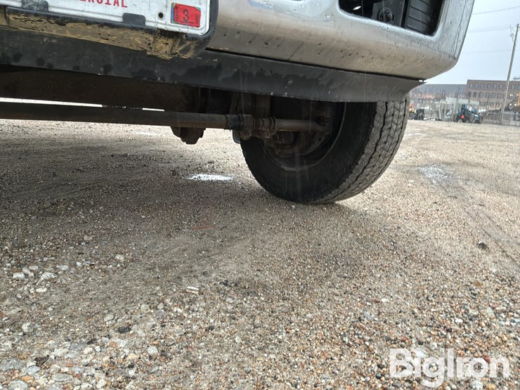 2008-ford-f550-image-11