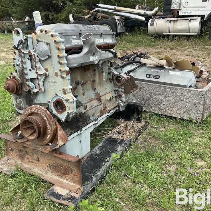Detroit Series 60 Engine