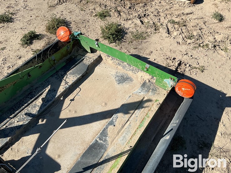 john-deere-38-image-10
