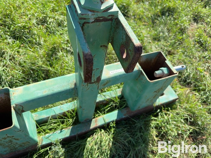 shop-built-54”-3-pt-mounted-bale-fork-image-19