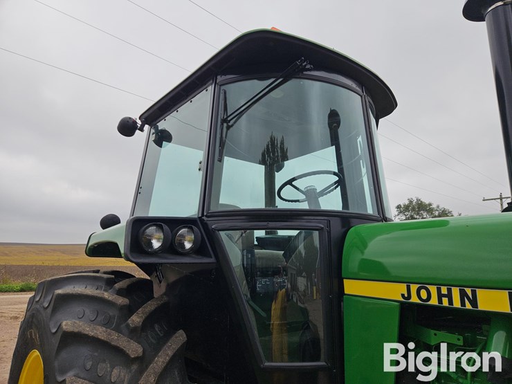 1983-john-deere-4650-image-19