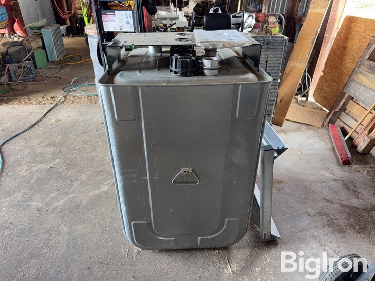 roth-110-gal-bulk-oil-tank-image-8