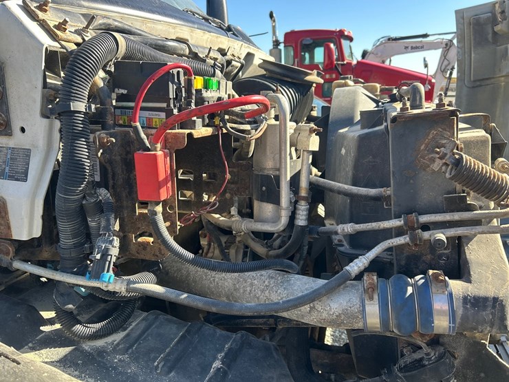 2006-caterpillar-c7-image-79