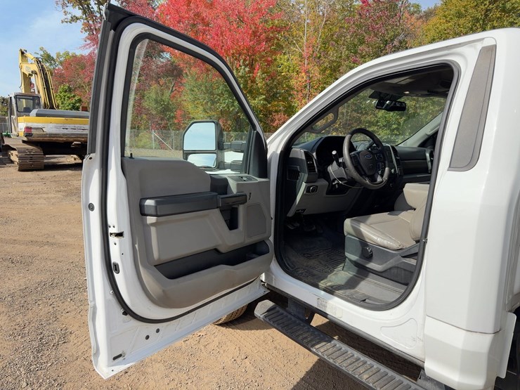 2018-ford-f250-xl-image-22