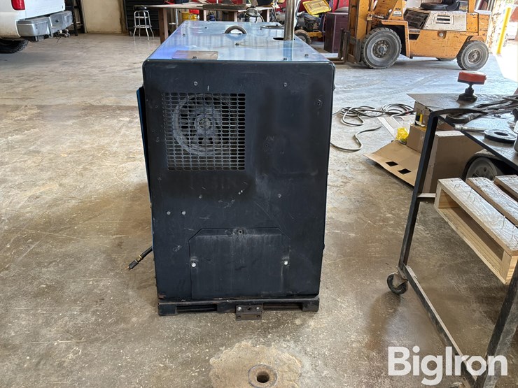 miller-big-blue-500d-image-6