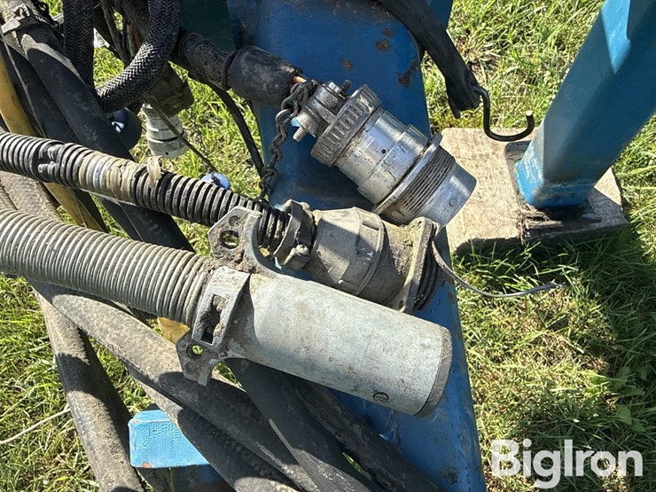 kinze-3800-image-11