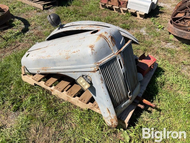ford-tractor-image-5