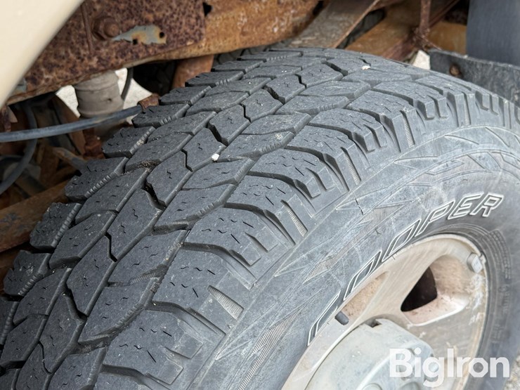 2006-ford-f250-image-13