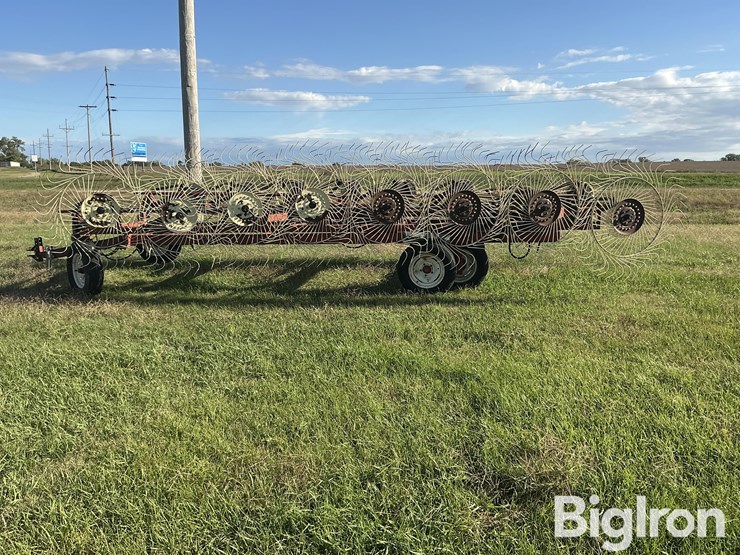 hesston-3991-image-8