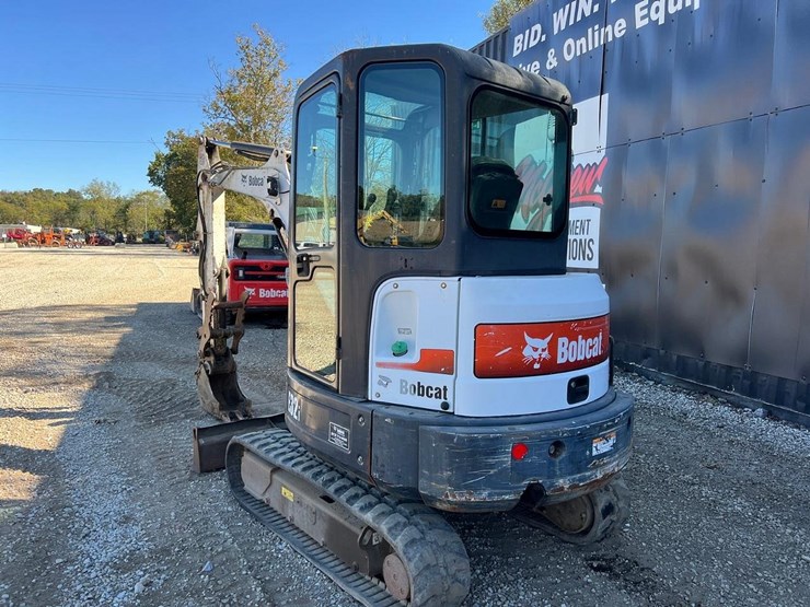 bobcat-e32-image-4