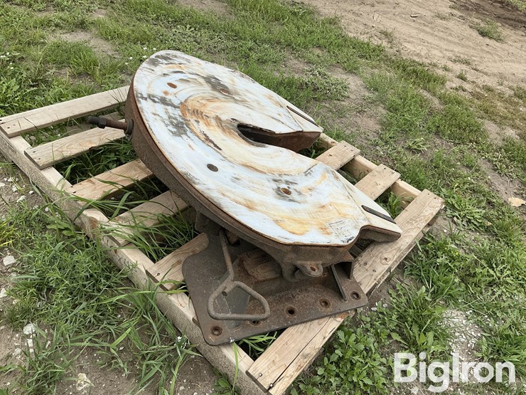 5th-wheel-plate-image-5