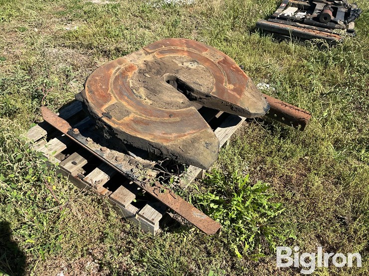 jost-5th-wheel-plate-image-3