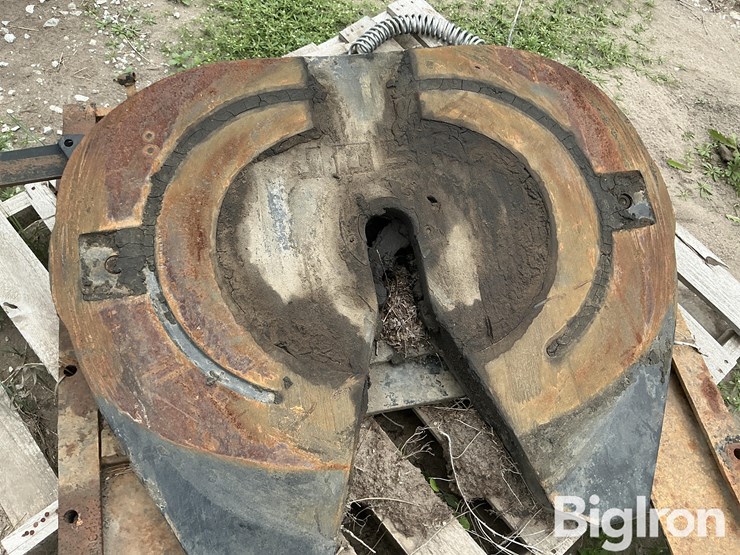 jost-5th-wheel-adjustable-plate-image-12