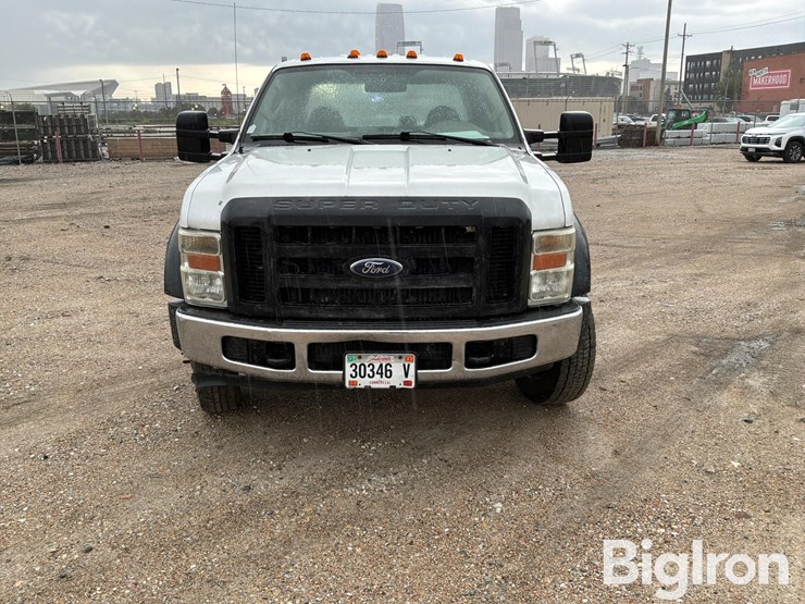 2008-ford-f550-image-2