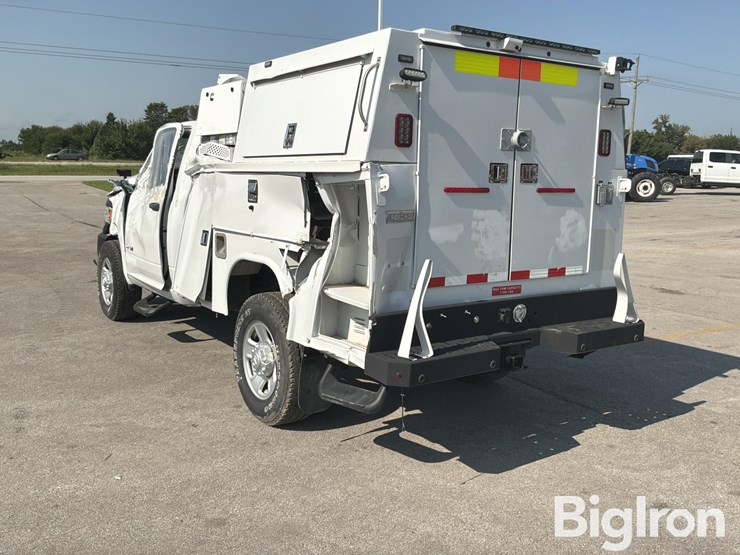 2022-dodge-3500-image-7
