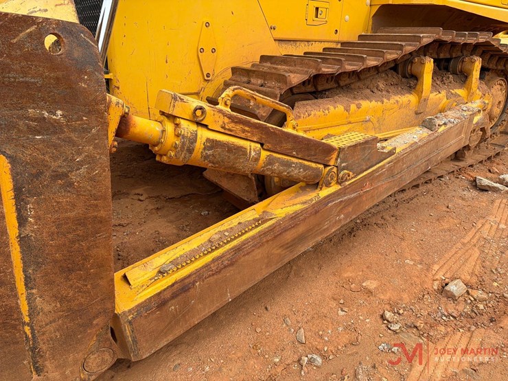 komatsu-d155ax-image-8
