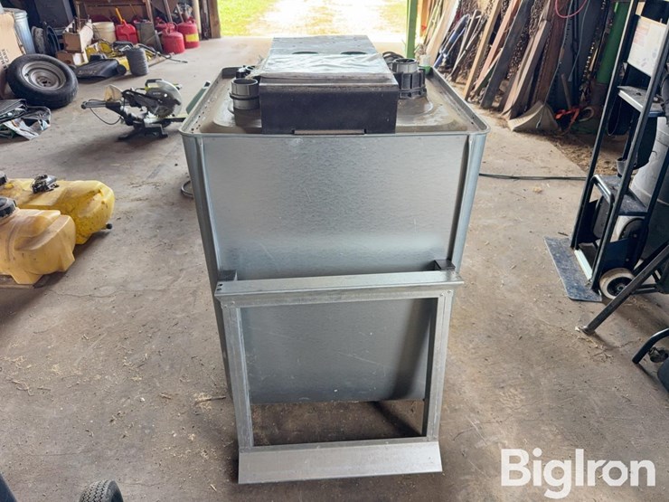 roth-110-gal-bulk-oil-tank-image-6