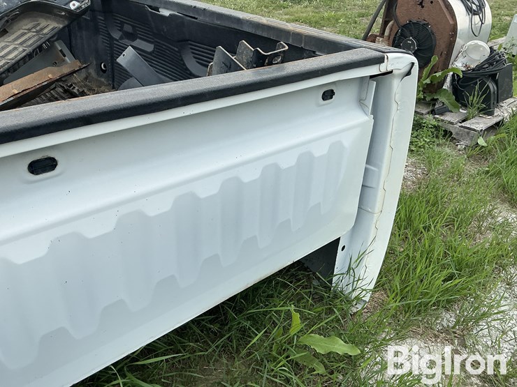 gmc-2500hd-image-15