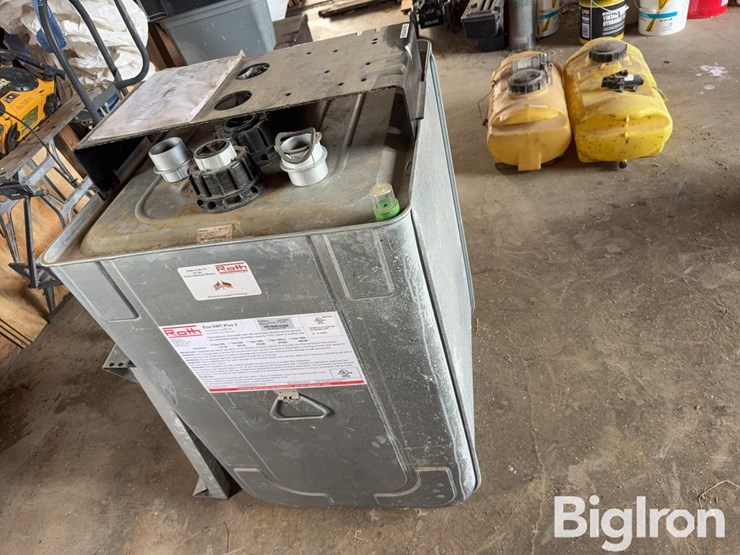 roth-110-gal-bulk-oil-tank-image-4