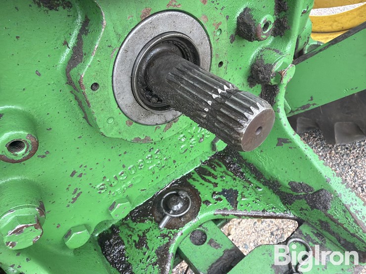 2014-john-deere-6130d-image-18