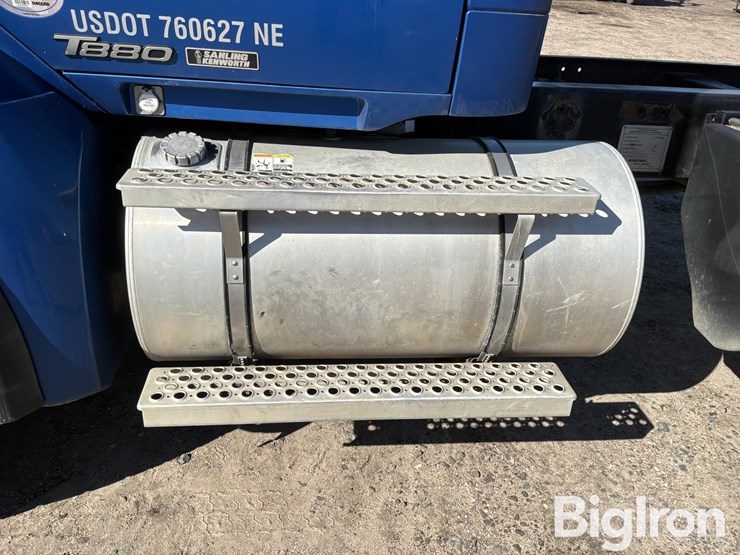 2020-kenworth-t880-image-20