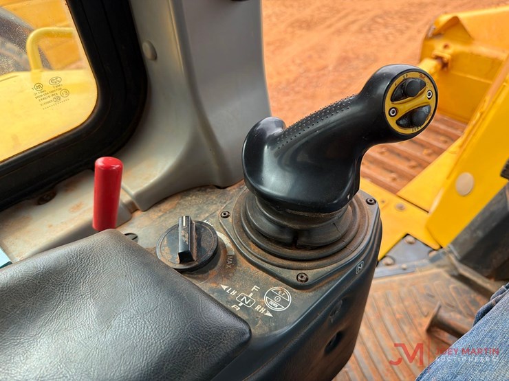 komatsu-d155ax-image-41