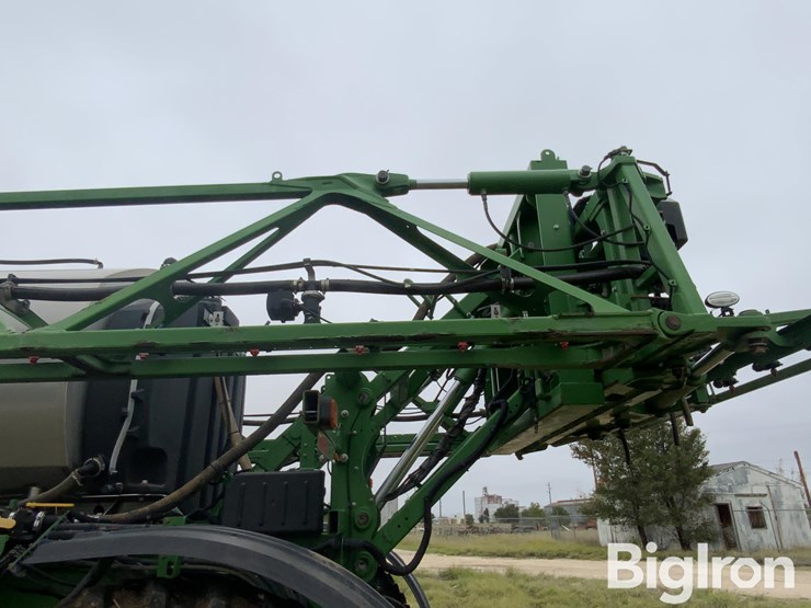 2017-john-deere-r4038-image-18