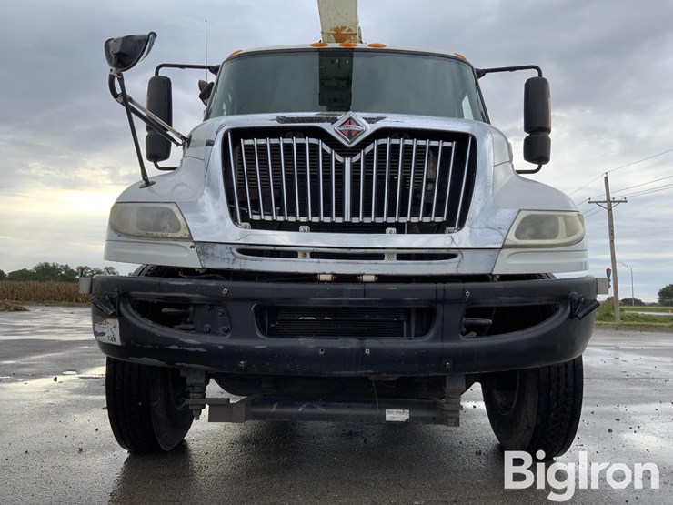 2011-international-durastar-4400-image-10