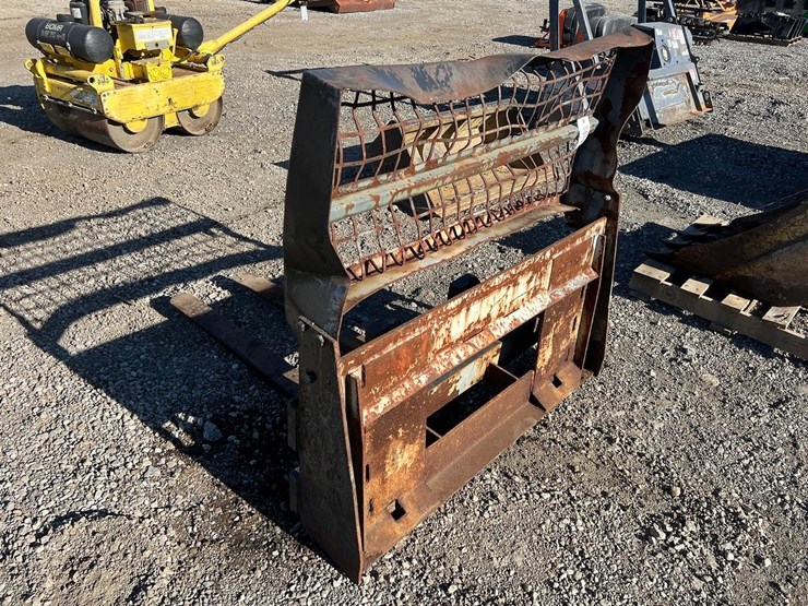 48”-skid-steer-pallet-forks-image-3