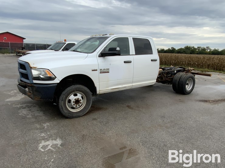 2016-ram-3500-hd-image-1