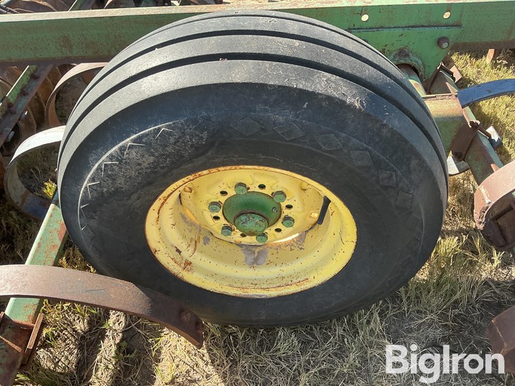 john-deere-950-image-18
