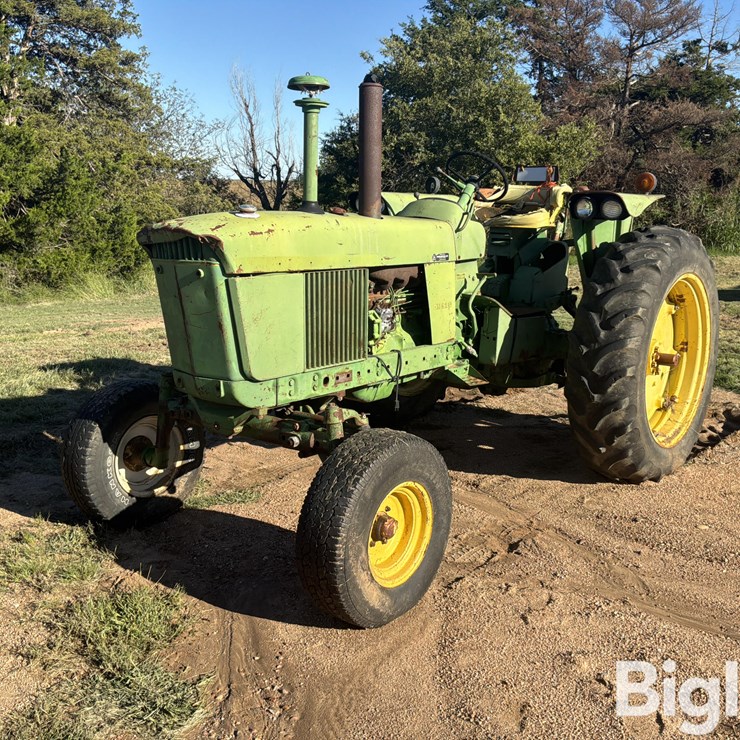 JOHN DEERE 2