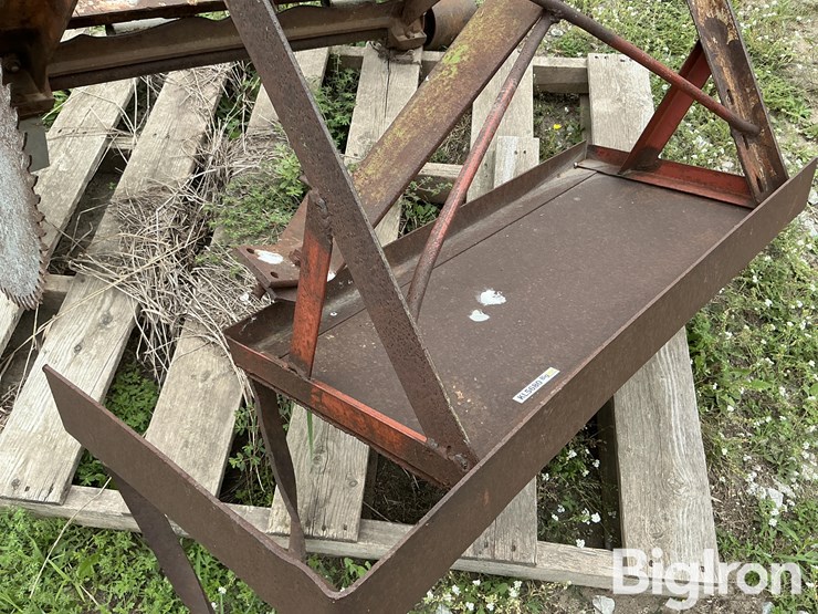 saw-blade-image-15