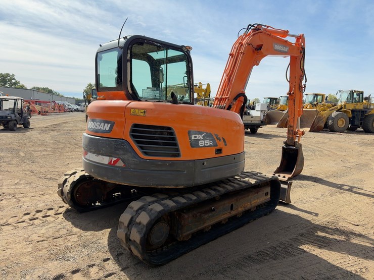 2019-doosan-dx85r-3-image-5