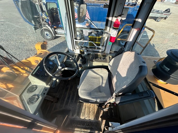 hyundai-hl760-image-68