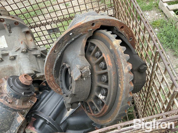 truck-rear-ends-image-9