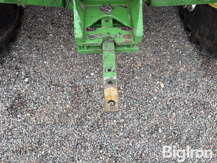 2019-john-deere-6135e-image-19