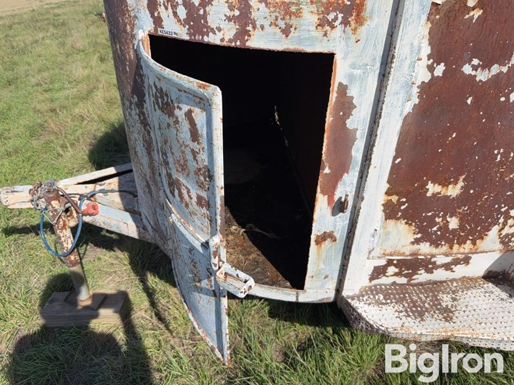 5’x8’-s/a-livestock-trailer-image-9