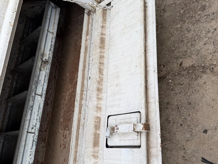 koenig-7.5'-steel-toolbox-image-12